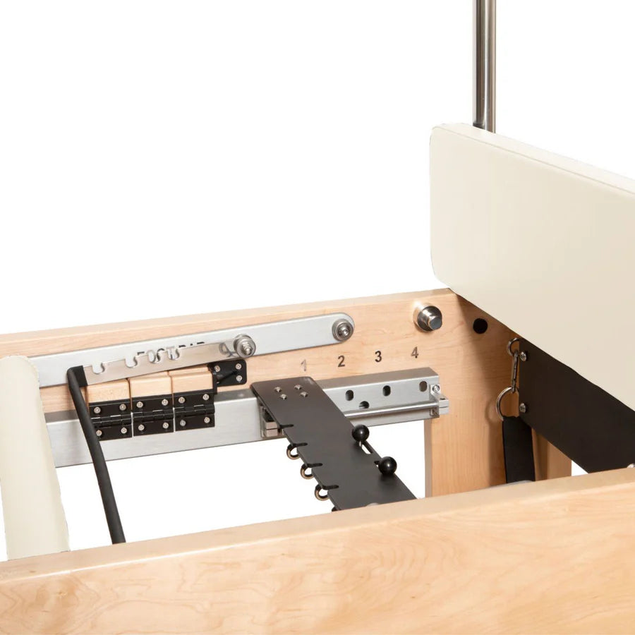 Cadillac Reformer [Elina Pilates]