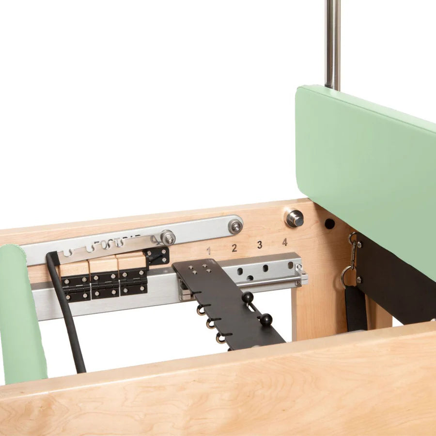 Cadillac Reformer [Elina Pilates]